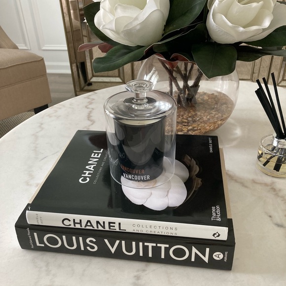 CHANEL Accents Chanel Coffee Table Book Collections And Creations